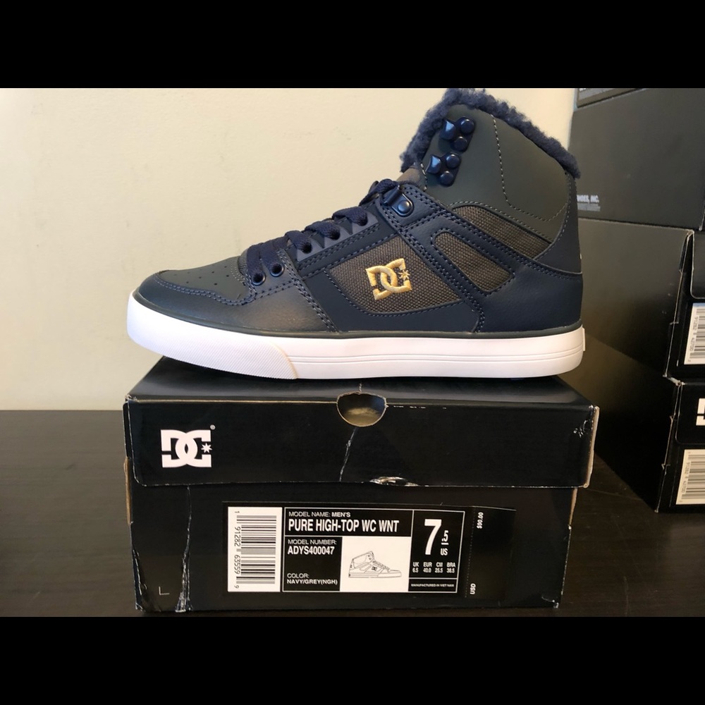 DC Pure High Top Wnt Men’s Size 7.5
